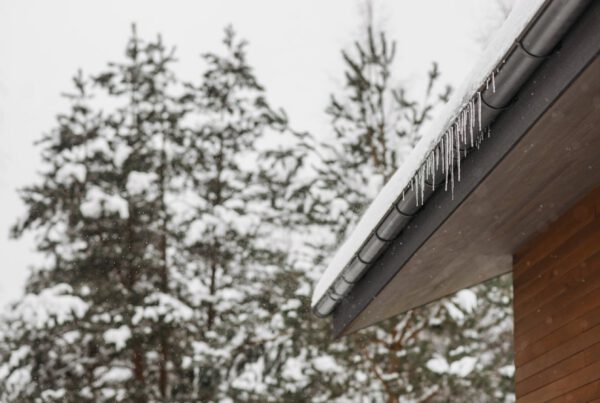 Ice pipe damage